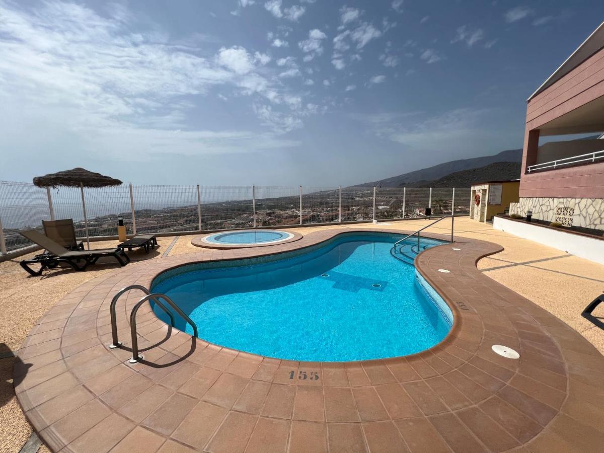 2 Bedroom Apartment With Breathtaking View Of The Sea - Sunset Адехе Экстерьер фото